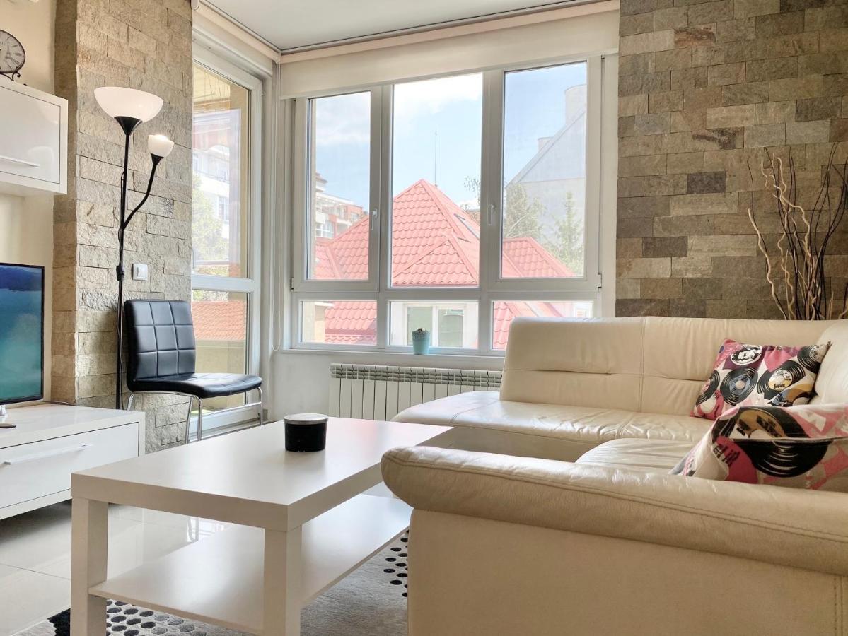 Entire Apartment For 4 Guests In София Экстерьер фото